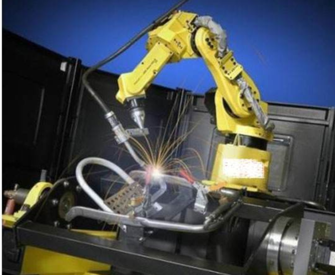 智能焊接机器人的优势有哪些？