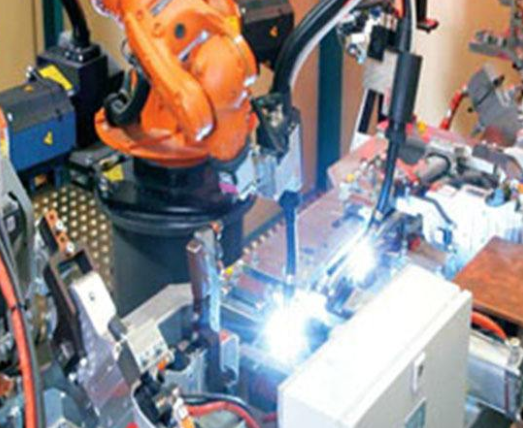 阜阳机器人厂家说说焊接机器人发展前景