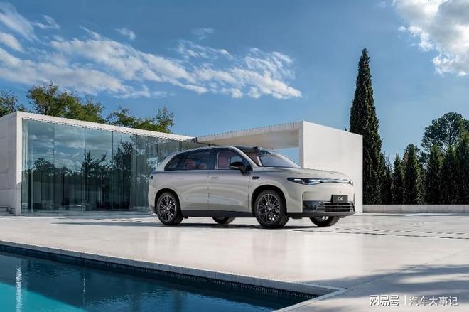 13万享8295芯片+激光雷达辅助驾驶！2026款零跑C10上市(图6)