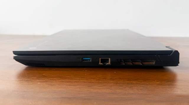 动漫元素定制版笔记本电脑156英寸屏幕顶配处理器流畅打游戏(图5)